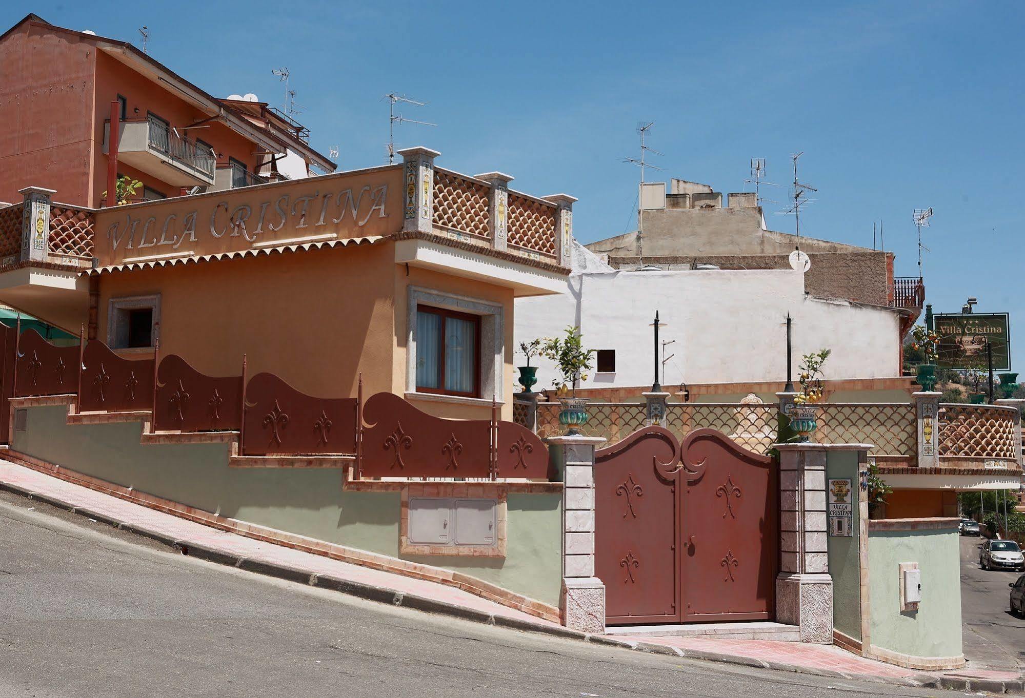Villa Cristina Giardini Naxos Exterior photo